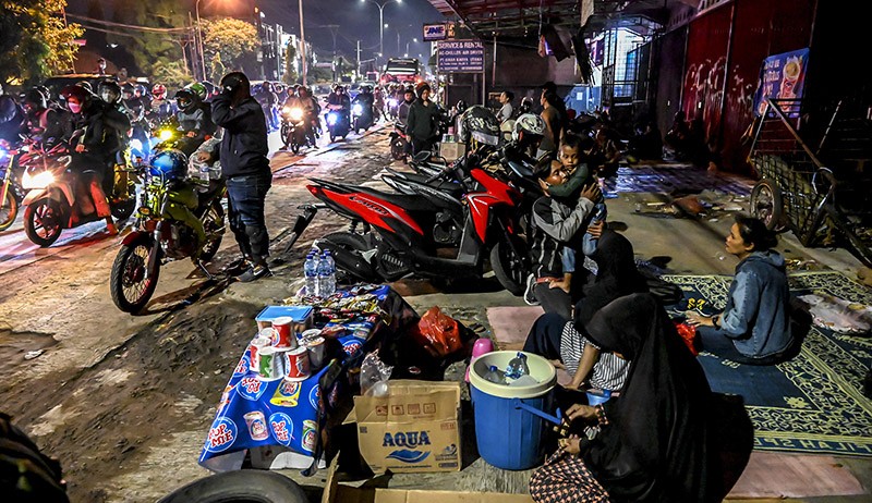 2 Tahun Tutup, Warung Musiman Khas Mudik Kembali Menggelar Dagangan - Bagian 1