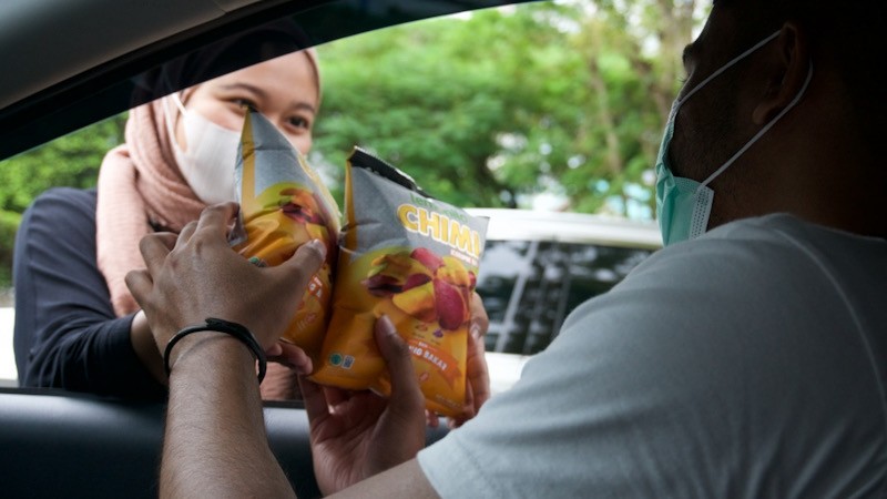 Lemonilo Bagikan Gansos untuk Pemudik di Rest Area - Bagian 3