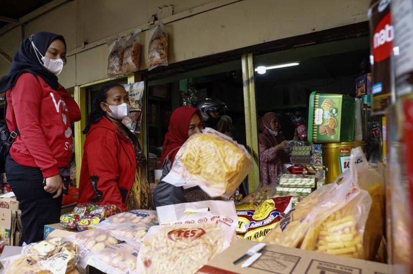  Warga Serbu Pusat Kue Kering di Ciracas Jaktim  - Bagian 2