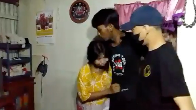 Residivis Begal Ditangkap di Rumah, Istri Nangis Histeris Minta Dipeluk