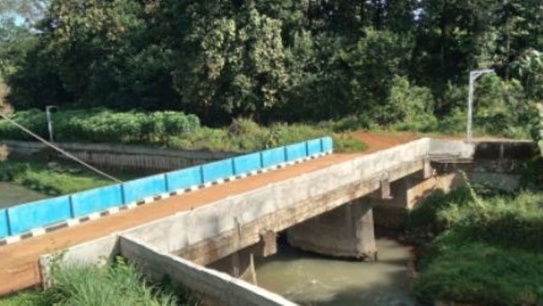 title Heboh, Warga di Jepara Bangun Jembatan Rp3,7 Miliar dari Kantong Pribadi Heboh, Warga di Jepara Bangun Jembatan Rp3,7 Miliar dari Kantong Pribadi