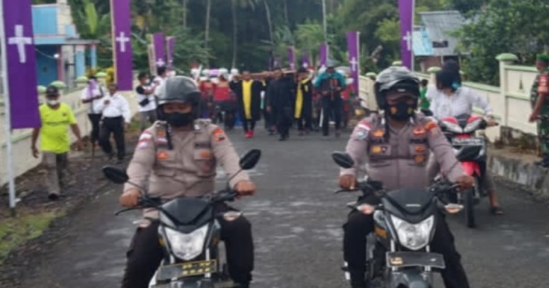 title Kegiatan Jalan Salib Paskah Nasional di Talaud Dikawal Ketat Polisi dan TNI Kegiatan Jalan Salib Paskah Nasional di Talaud Dikawal Ketat Polisi dan TNI