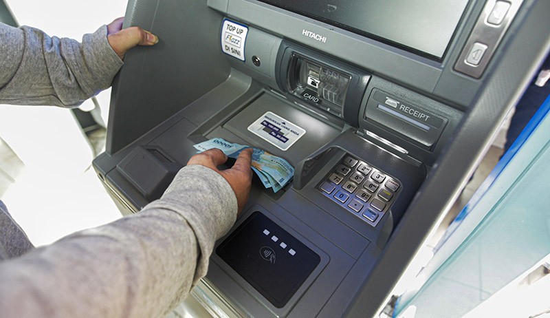 Penarikan Uang Tunai Selama Ramadan dan Lebaran 2022 Capai Rp180,2 Triliun - Bagian 1