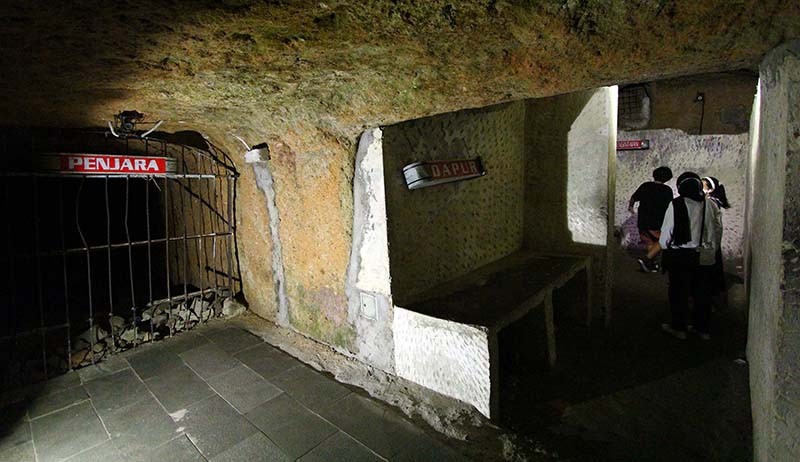 Lobang Jepang Bukittinggi Masih Menjadi Wisata Favorit di Sumatera Barat - Bagian 1