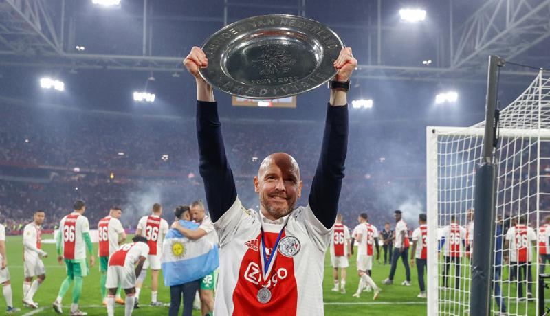 Erik ten Hag Bawa Ajax Juara Liga Belanda, Man United Langsung Kirim Pesan Ini