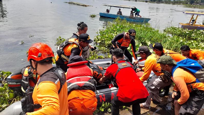 Terpeleset, Warga Semarang Tewas Tenggelam saat Mencari Ikan di Rawa Pening