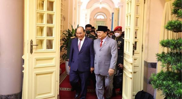 Prabowo Bertemu Presiden Nguyen Xuan Phuc: Tentara Vietnam Luar Biasa