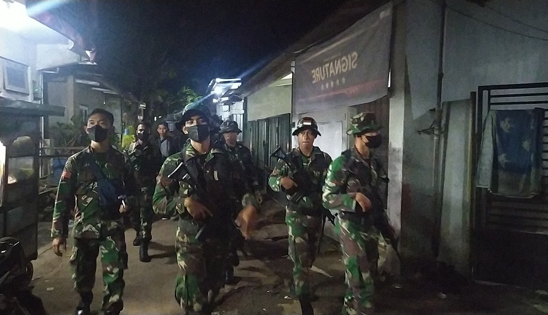 Cegah Tawuran dan Geng Motor, Prajurit TNI di Kota Cirebon Turun Tangan