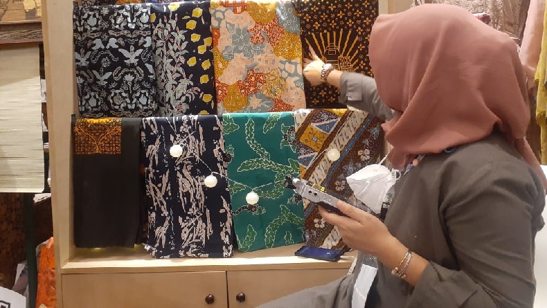 Batik Kasumedangan Karya Perajin Sumedang Bidik Pasar Ekspor