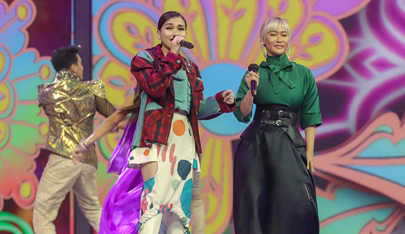 Duet Inul Daratista - Ayu Ting Ting Buka Babak Live Audisi Rising Star Dangdut - Bagian 2