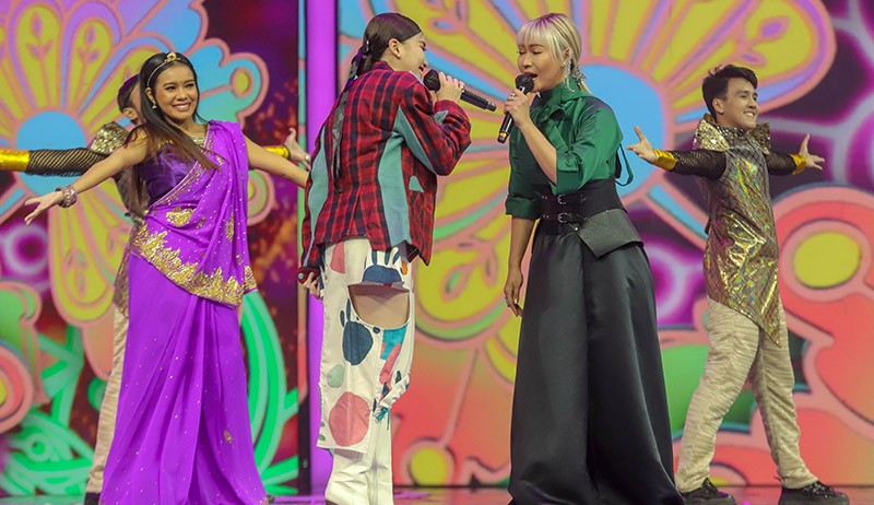 Duet Inul Daratista - Ayu Ting Ting Buka Babak Live Audisi Rising Star Dangdut - Bagian 3