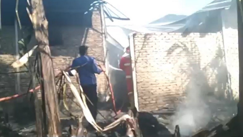 Rumah Industri Kasur di Lampung Selatan Ludes Terbakar, Kerugian Ratusan Juta Rupiah