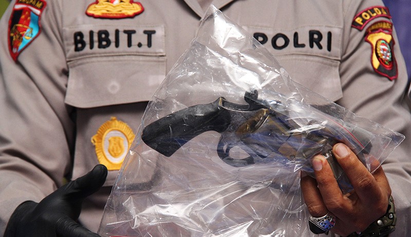 Tampang Oknum Polisi dari Polda Kalbar Penyelundup Ratusan Gram Sabu - Bagian 3