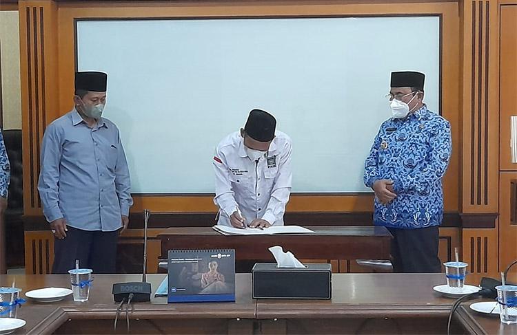 title 7 Parpol di Kulonprogo Terima Bantuan Politik Rp841 Juta, Ini Rinciannya 7 Parpol di Kulonprogo Terima Bantuan Politik Rp841 Juta, Ini Rinciannya