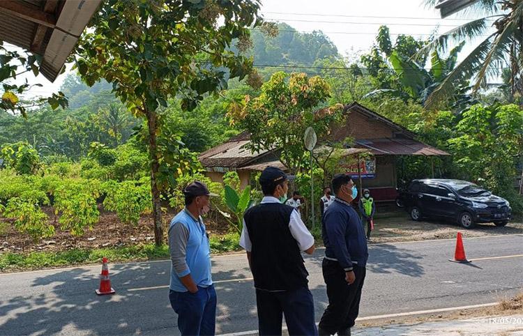 Cegah Penularan PKM, Petugas Gabungan Larang Ternak Luar Daerah Masuk Gunungkidul