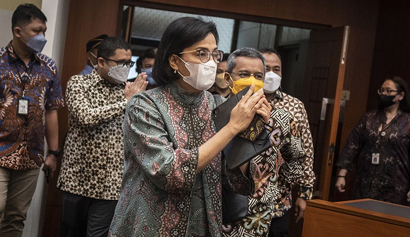Menkeu Sri Mulyani-DPR Bahas Dampak Kenaikan Harga Minyak Mentah dan Gas - Bagian 3