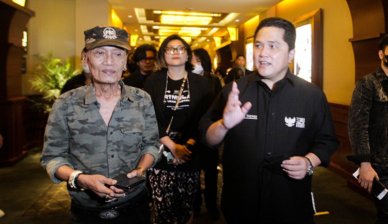 Menteri BUMN Erick Thohir Nobar Film Srimulat bersama Pelawak Senior - Bagian 2