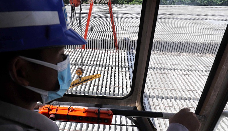 Begini Proses Pembuatan Bantalan Rel Kereta Cepat Jakarta-Bandung - Bagian 3