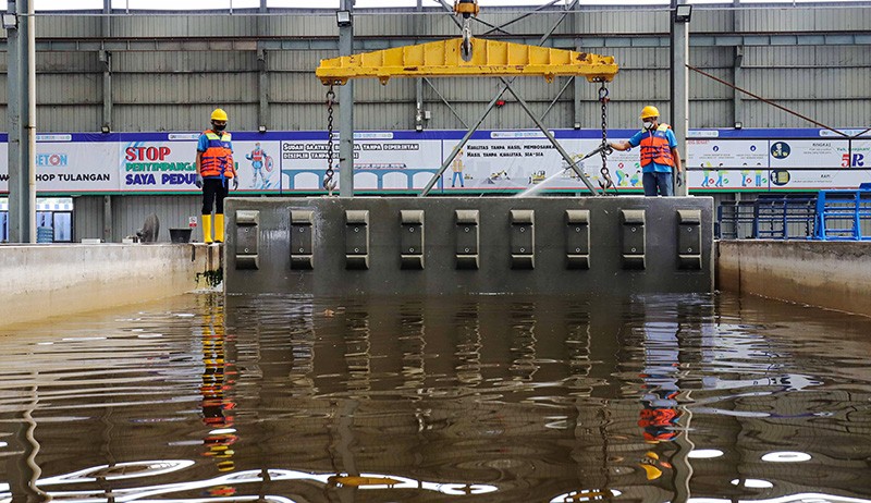 Begini Proses Pembuatan Bantalan Rel Kereta Cepat Jakarta-Bandung - Bagian 1