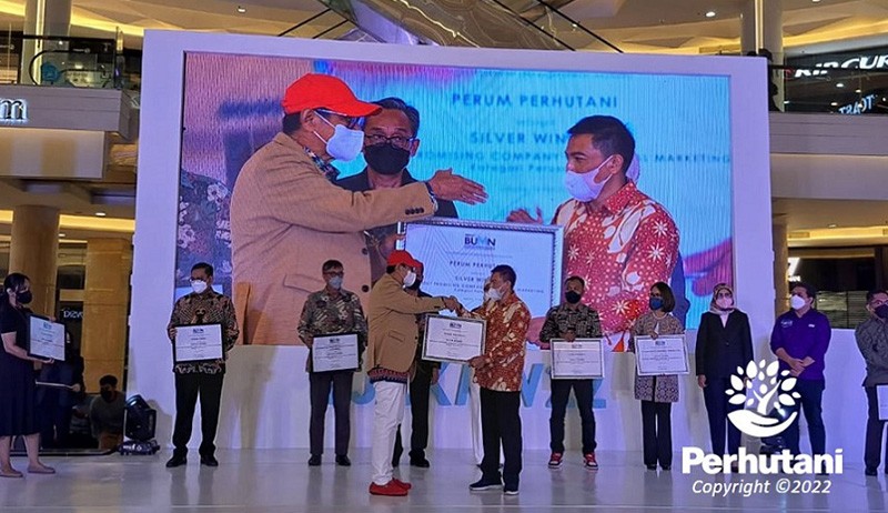 Produk HHBK Tembus Asia-Eropa, Perhutani Raih BUMN Marketers Entreprenurial Award - Bagian 1
