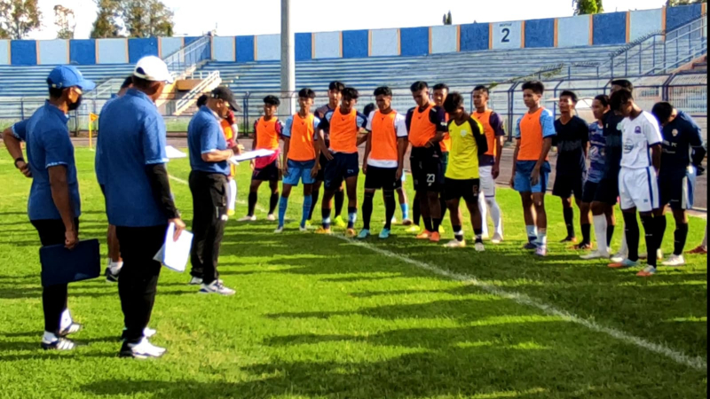 Songsong Liga 2, Pelatih Persela Fakhri Husaini Seleksi Pemain Lokal Lamongan