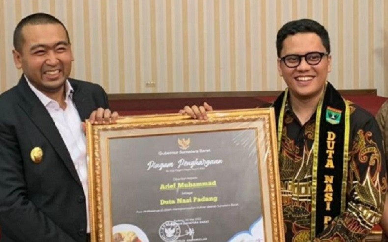 Punya Jutaan Follower, Arief Muhammad Didaulat Jadi Duta Nasi Padang