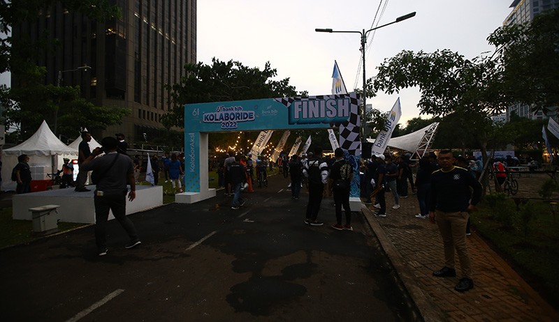 Gowes Bareng Kampanyekan Hidup Sehat Menyambut HUT ke-61 Bank BJB - Bagian 4