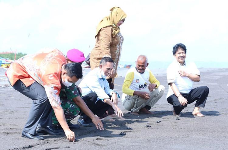 Maknai Kebangkitan Nasional, BPIP Inisiasi Tanam Mangrove dan Lepas Tukik 