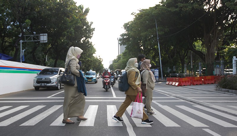 Jabodetabek PPKM Level 1, Pekerja Kembali WFO 100 Persen - Bagian 2