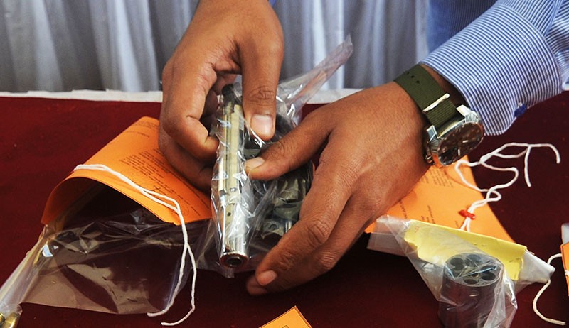 TNI Gadungan Jual Senjata Api Rakitan melalui Media Sosial - Bagian 3