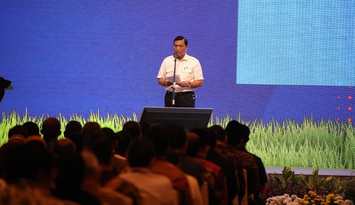 Luhut Sebut Jokowi Bakal Umumkan Kenaikan Harga BBM Minggu Depan