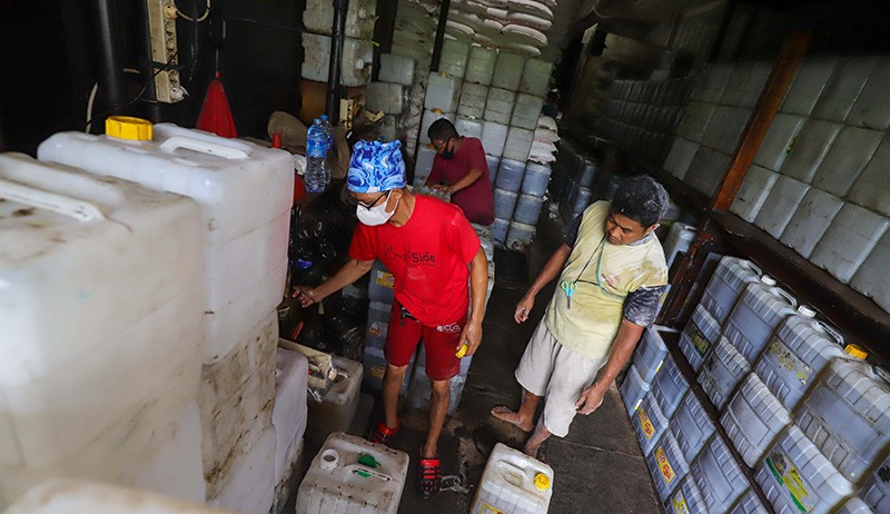 Enam Kontainer Minyak Goreng Curah Malam Ini Tiba di Ambon 