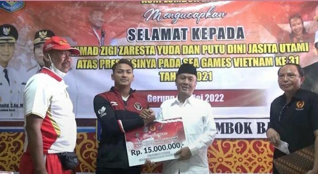 Peraih Emas SEA Games Zigi Zaresta Dapat Bonus dari Bupati Lombok Barat