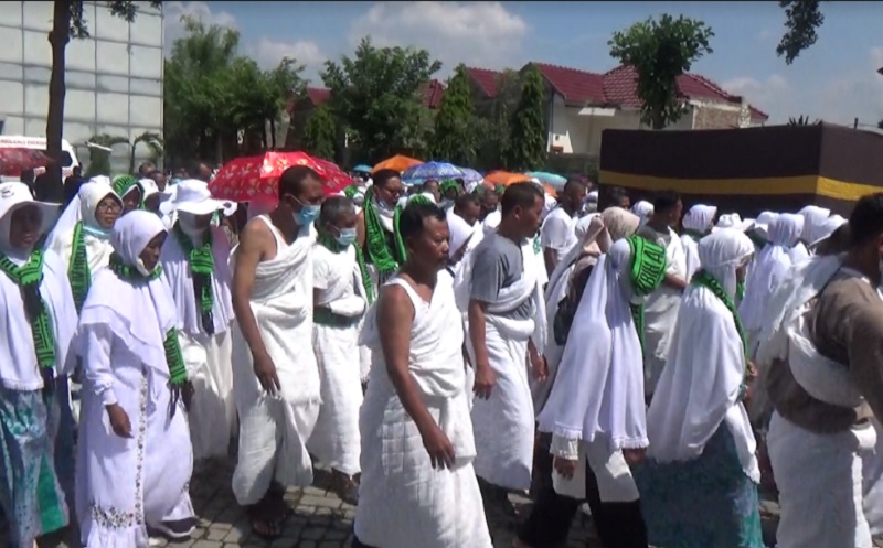 title 600 Calon Jemaah Haji asal Bojonegoro Batal Berangkat, Ini Penyebabnya 600 Calon Jemaah Haji asal Bojonegoro Batal Berangkat, Ini Penyebabnya
