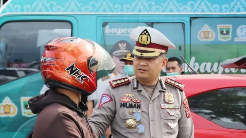 Sumbar Akan Gunakan Seri 3 Huruf di Pelat Nomor Kendaraan, Dirlantas: Pengurusan Sama