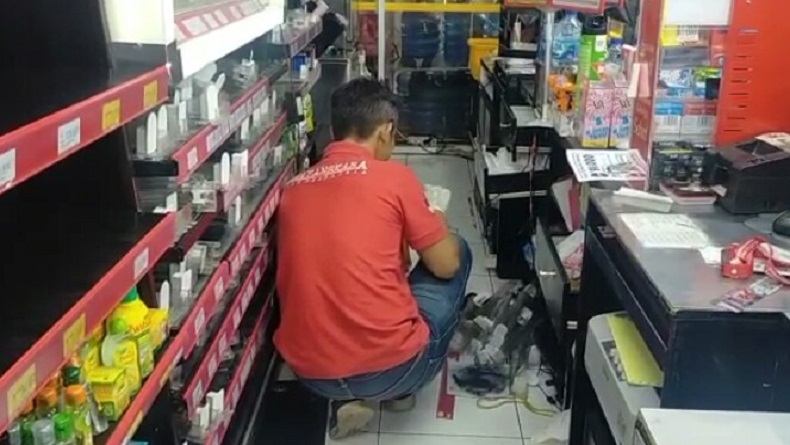 Lagi, Minimarket di Ngamprah KBB Dibobol, Pelaku Rusak CCTV dan Gasak Barang Dagangan