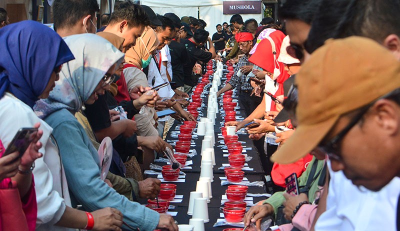 Festival Kopi PDI Perjuangan Pecahkan Rekor MURI - Bagian 2