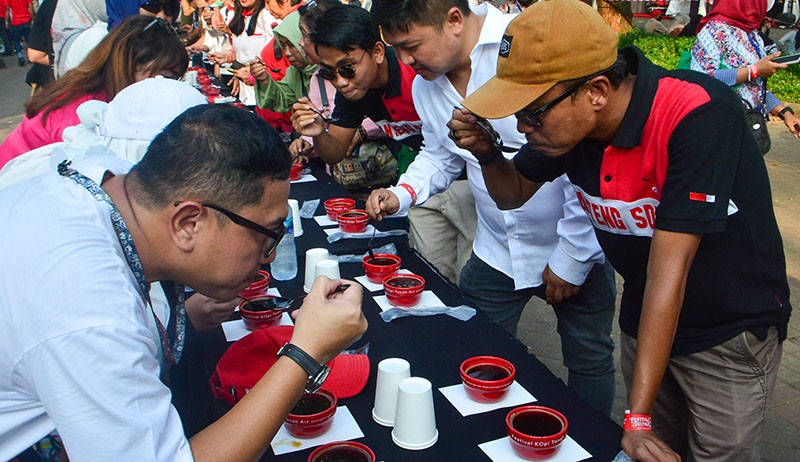 Festival Kopi PDI Perjuangan Pecahkan Rekor MURI - Bagian 3