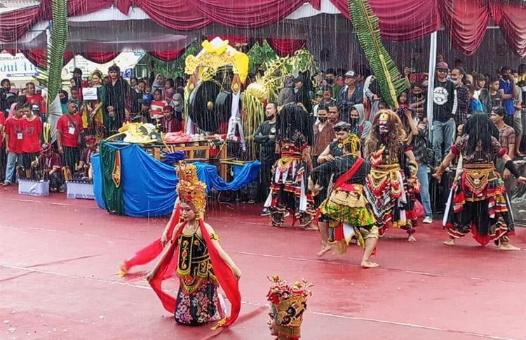 title HUT Ke-191 Kabupaten Gunungkidul, DPRD: Kasus Bunuh Diri Harus Disikapi Serius HUT Ke-191 Kabupaten Gunungkidul, DPRD: Kasus Bunuh Diri Harus Disikapi Serius