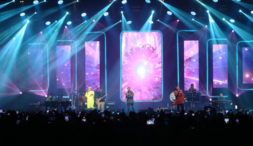 Penampilan Kahitna Hibur Pengunjung BNI Java Jazz Festival 2022 - Bagian 4