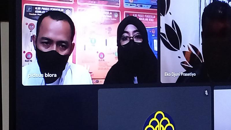 title Penampakan Suami Istri Oknum Polisi Jalani Sidang Perdana Kasus Dugaan Korupsi PNBP Penampakan Suami Istri Oknum Polisi Jalani Sidang Perdana Kasus Dugaan Korupsi PNBP