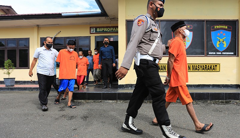 Tampang Tersangka Pemerkosaan Anak dan Disabilitas di Aceh Besar - Bagian 2