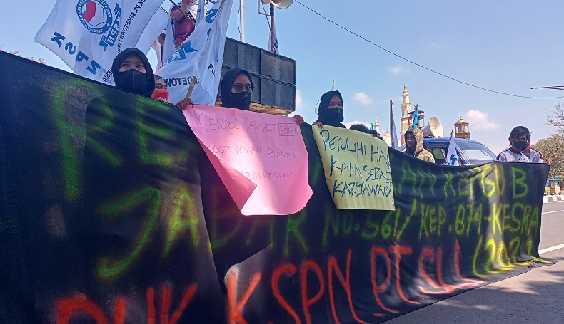 Buruh Majalengka Jemput Rekan di Pabrik, Aksi Bersama di DPRD Tuntut Realisasi Kepgub 