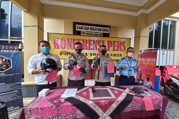  Bikin Miris, 7 Pelaku yang Masih Remaja Ini Tega Pukuli dan Bacok Korban dengan Celurit 