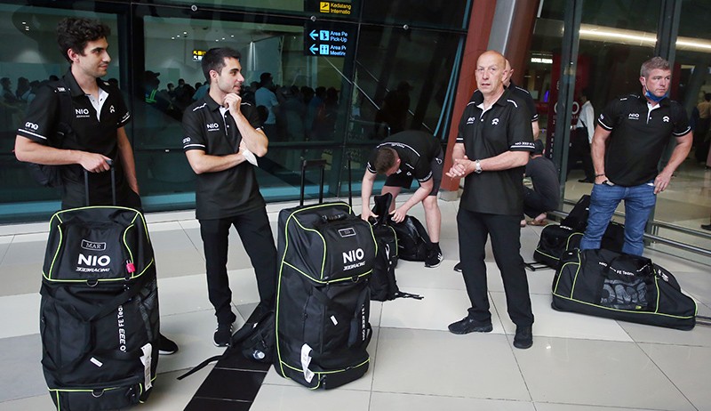 Kru dan Pembalap Formula E Tiba di Jakarta - Bagian 1