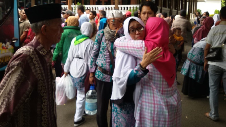 1.198 Calon Jemaah Haji asal Garut Gagal Berangkat ke Tanah Suci Mekkah, Ini Penyebabnya