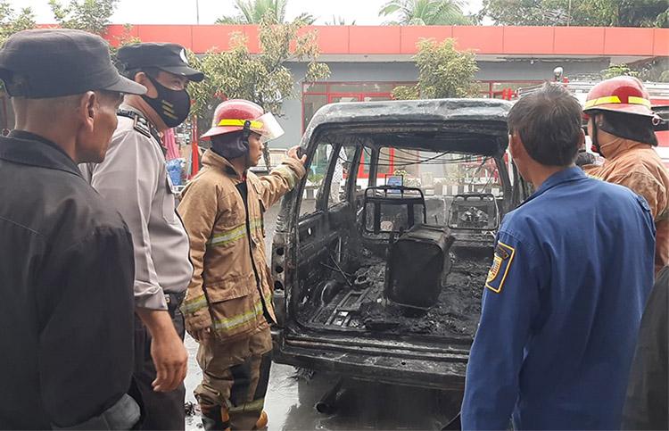 Minibus Terbakar di SPBU Kutowinangun, Polisi Temukan Tangki Tambahan 