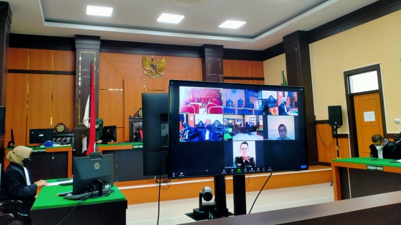 Tok! Jadi Dalang Penyerbuan Rumah Karyawan, Oknum Dosen Unri Divonis 3 Tahun Penjara