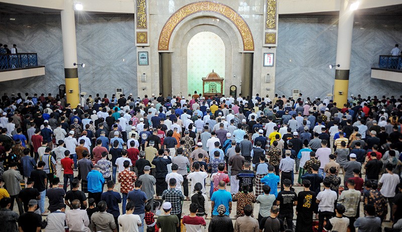 5.000 Umat Islam Salat Gaib Doakan Putra Ridwan Kamil, Emmeril Khan Mumtadz - Bagian 3