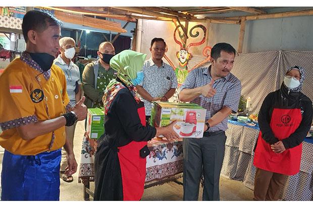  Dapat Bantuan Alat Dapur Modern, Ibu-ibu di Kotagede: Maturnuwun Pak Eko